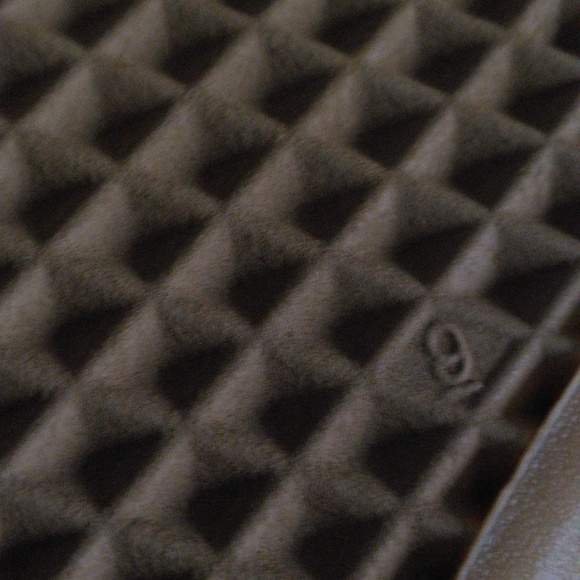 Aerosoles Size 9 Floral Shoes - Picture 9 of 14